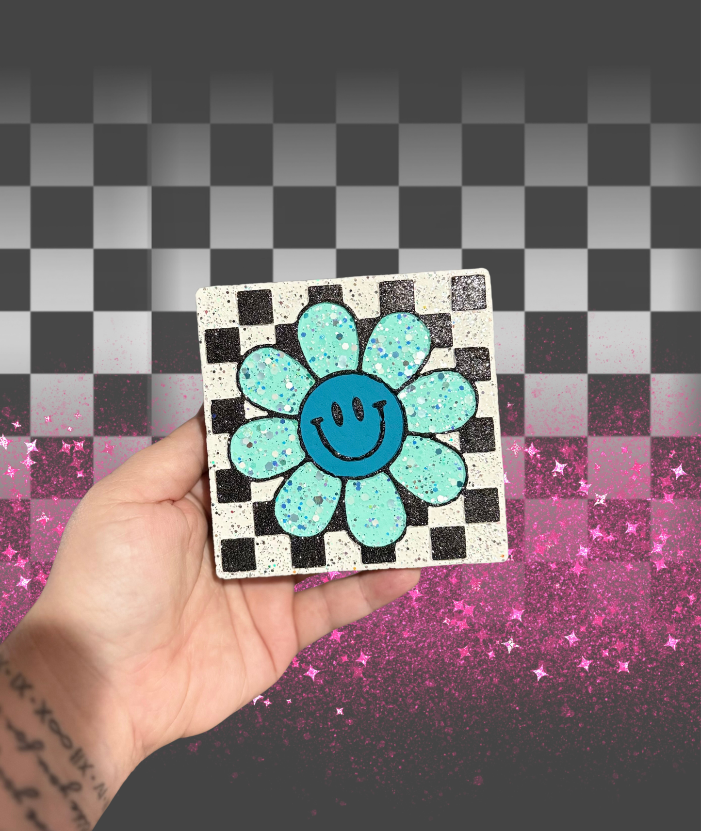 Checkered Flower Freshie