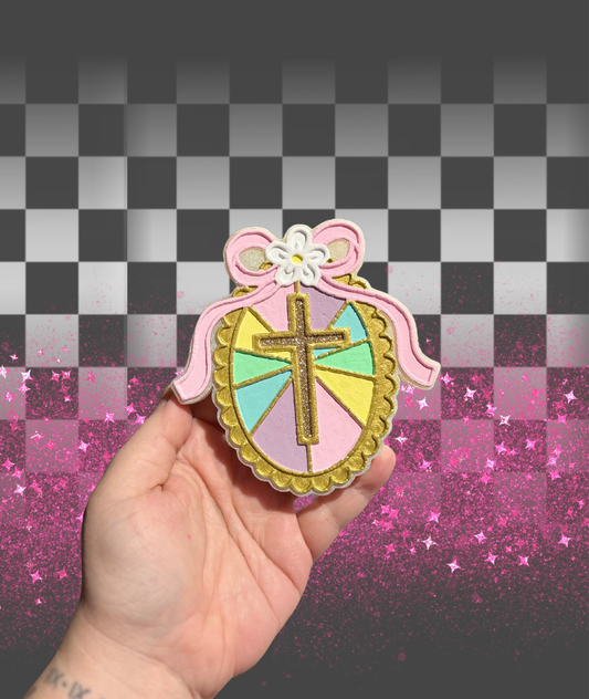 Spring Cross Frame Freshie