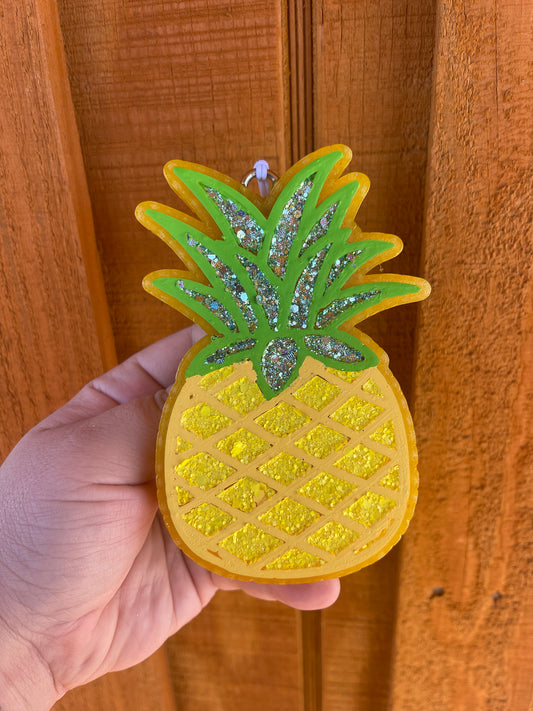 Pineapple Freshie