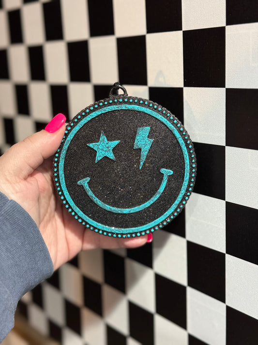 Turquoise Smiley Freshie