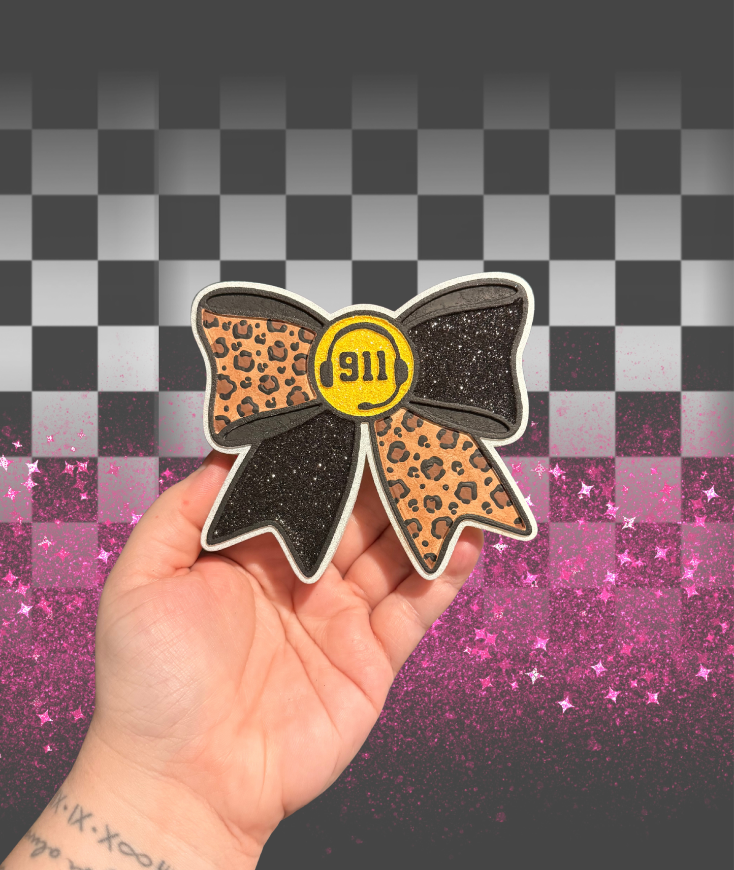 911 Dispatcher Bow Freshie